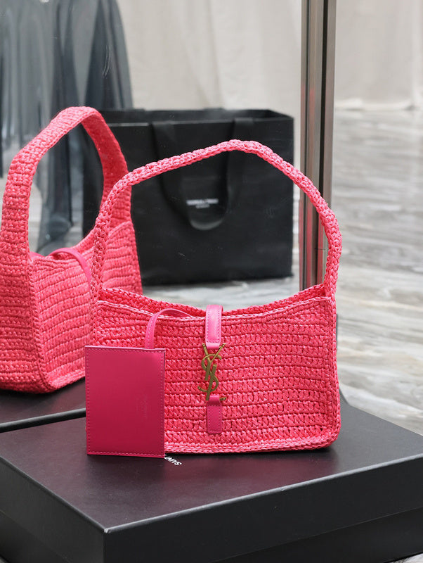 Amelia - YSL Bag - 1823