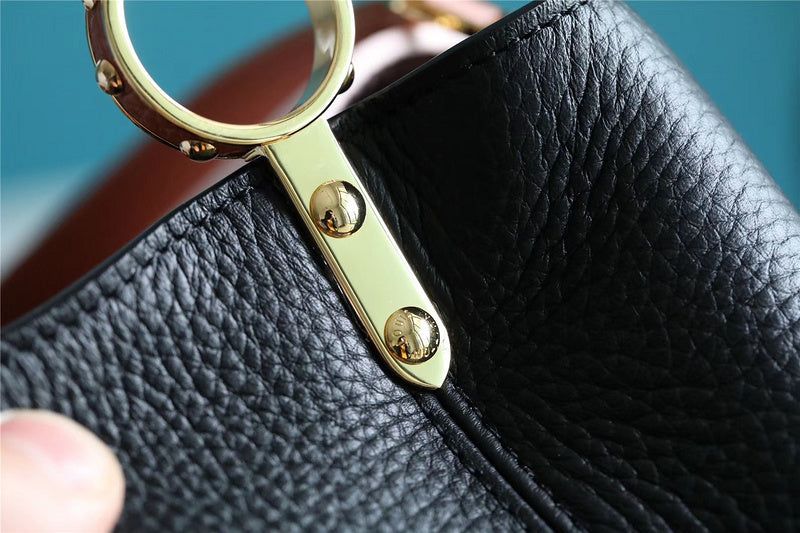 Fan Fashion Lu-Vi bags - 8355