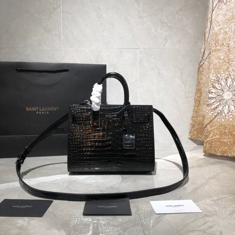 Amelia - YSL Bag - 4019
