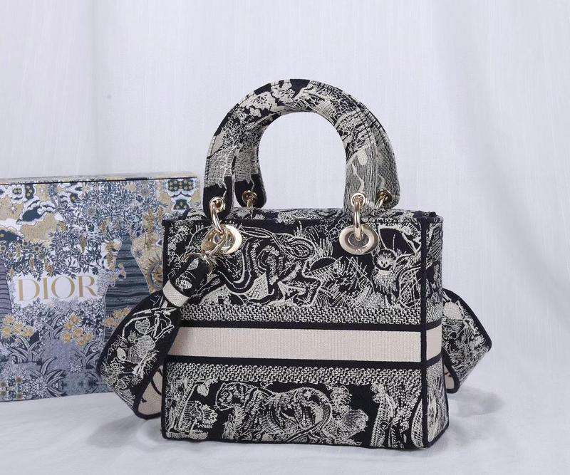 Amelia - DYOR   BAGS FOR WOMEN - FASHION LUXURY BAGS 364