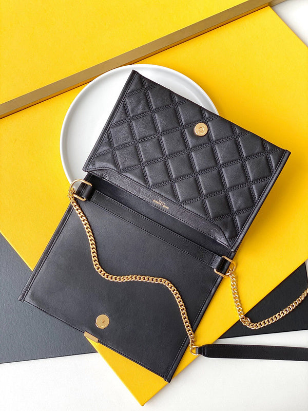 Amelia - YSL Bag - 3681