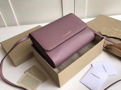 Burberry Bags - Bagsattire   499
