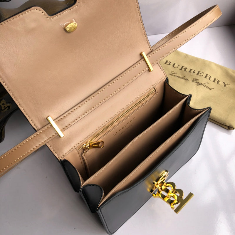 Burberry Bags - Bagsattire   737