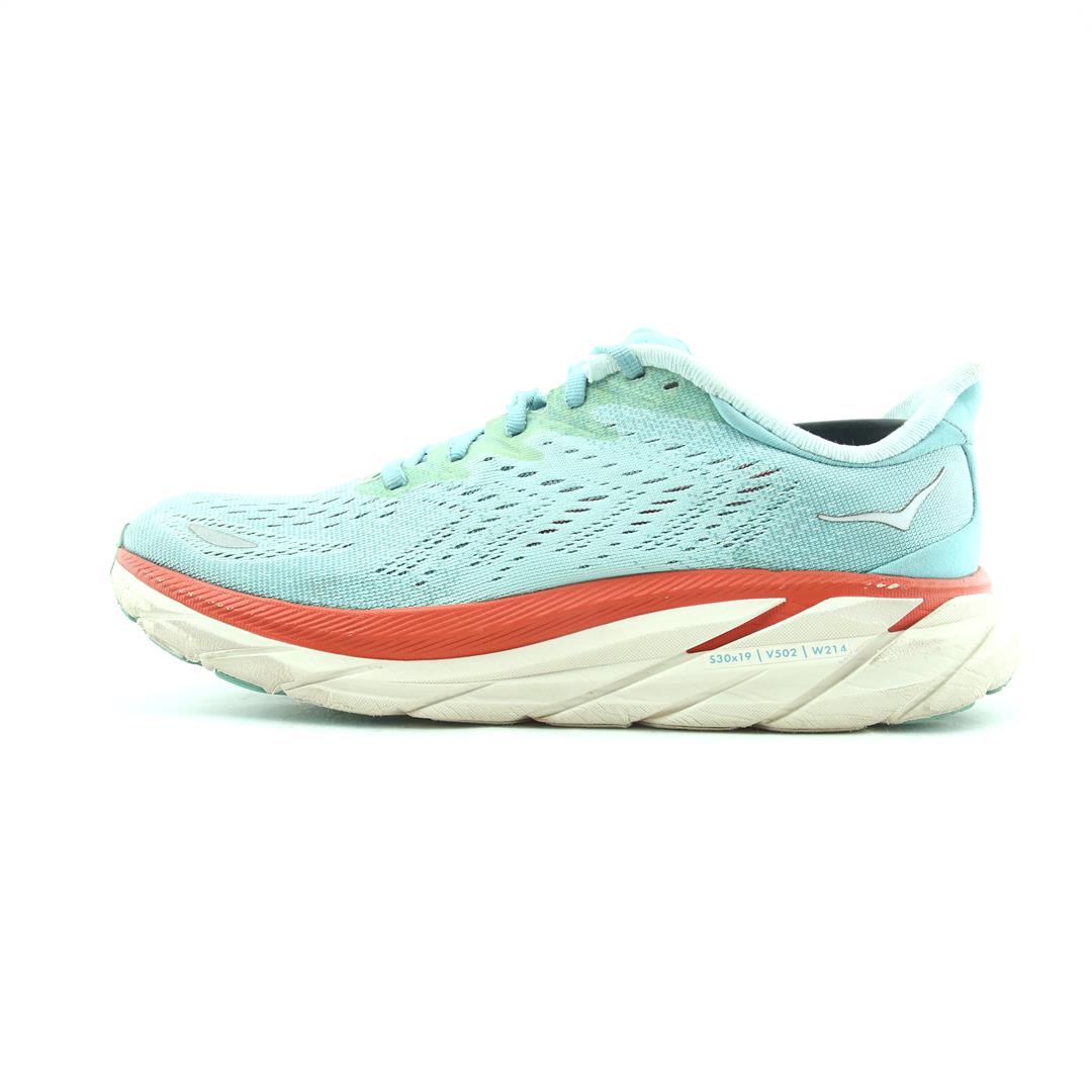 HOKA ONE ONE CLIFTON 8
