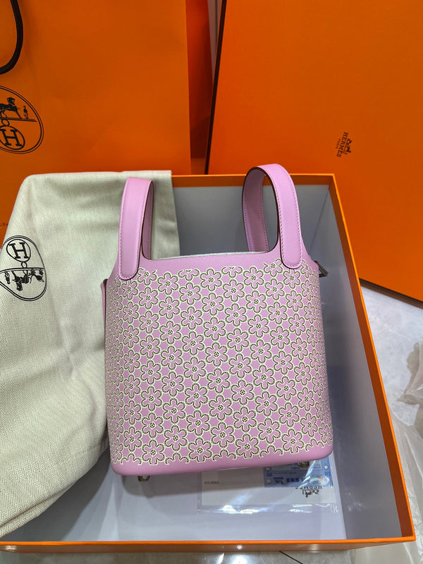 Amelia - HMS Bags - 1710