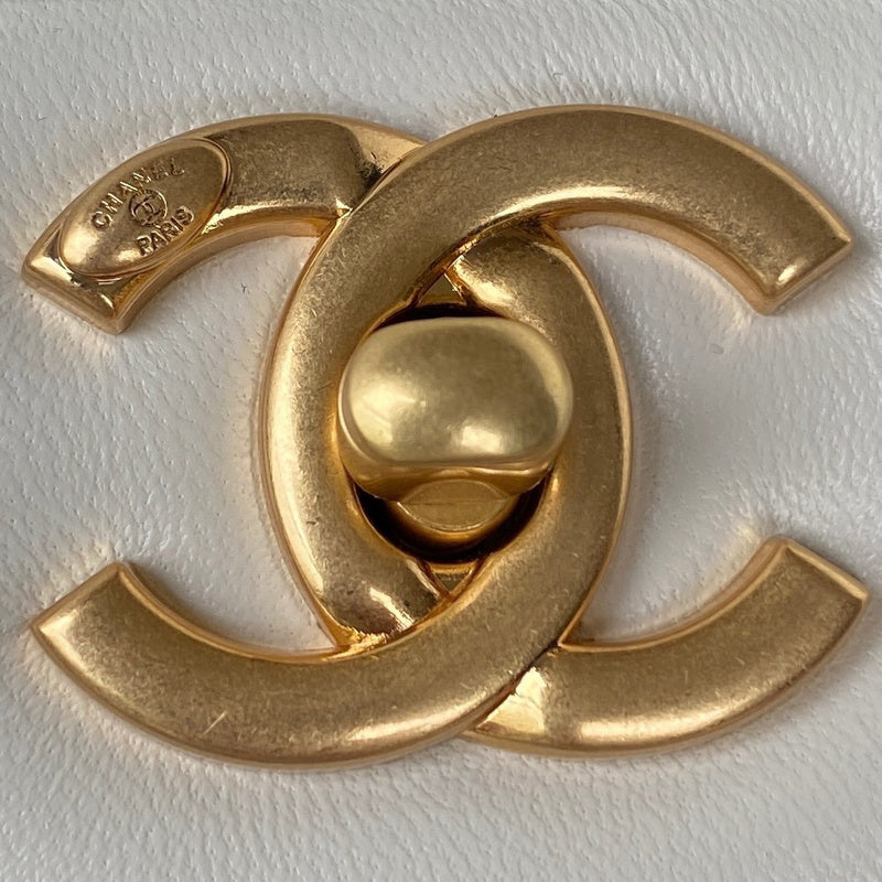 Wellow Bags - Chanel - Bags  - 974