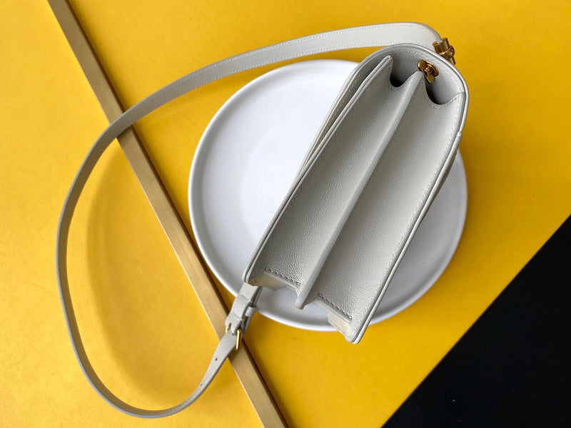 Amelia - YSL Bag - 3661