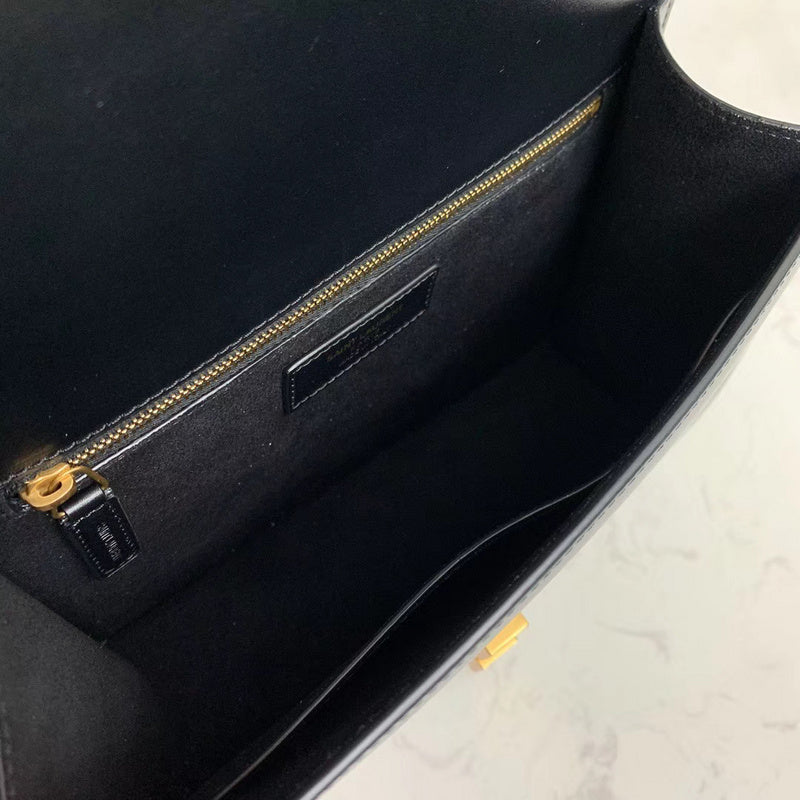 Amelia - YSL Bag - 3851