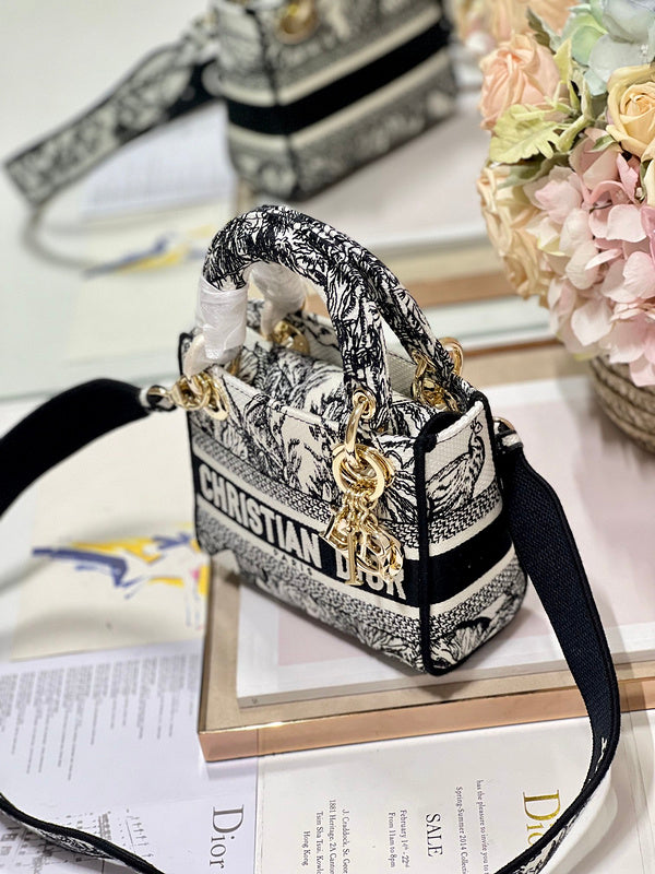 Amelia-LAON - DOR Bags - 078