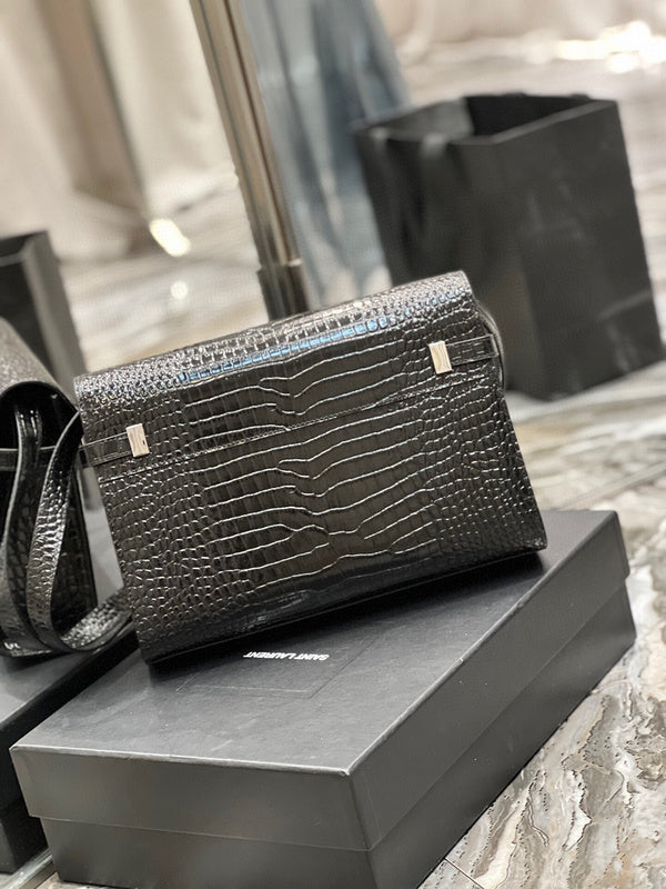 Amelia - YSL Bag - 1238