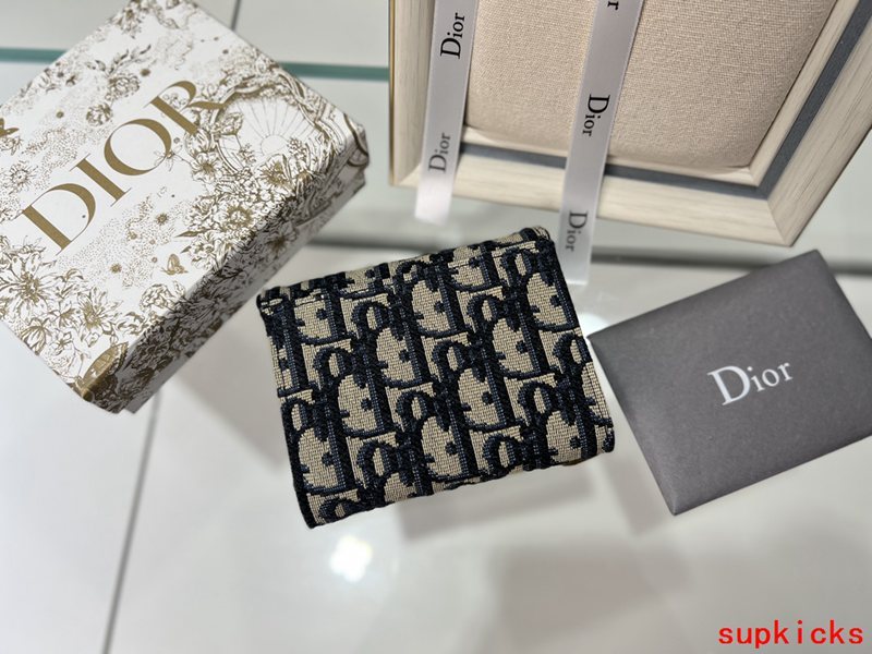 Amelia- Mix Wallets - 238