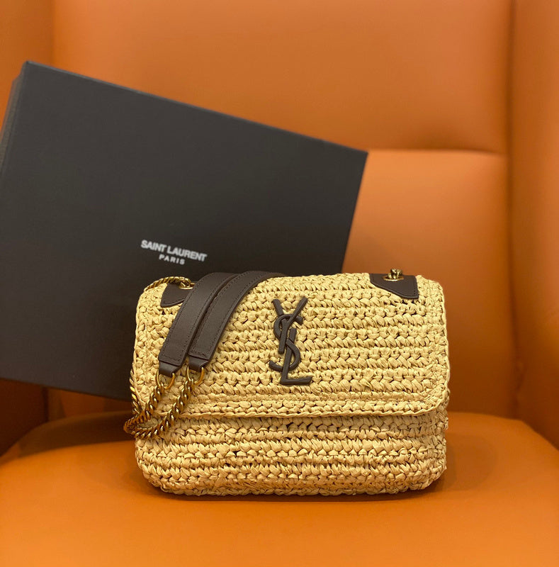 Amelia - YSL Bag - 2060