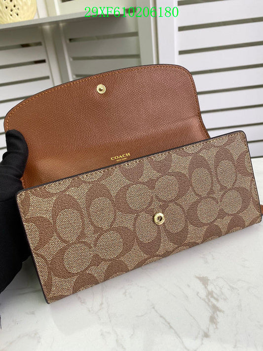 Amelia - CAH Wallet - 046