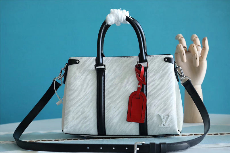Fan Fashion Lu-Vi bags - 8428