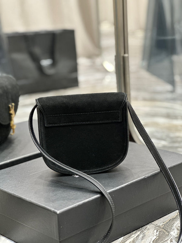 Amelia - YSL Bag - 4208