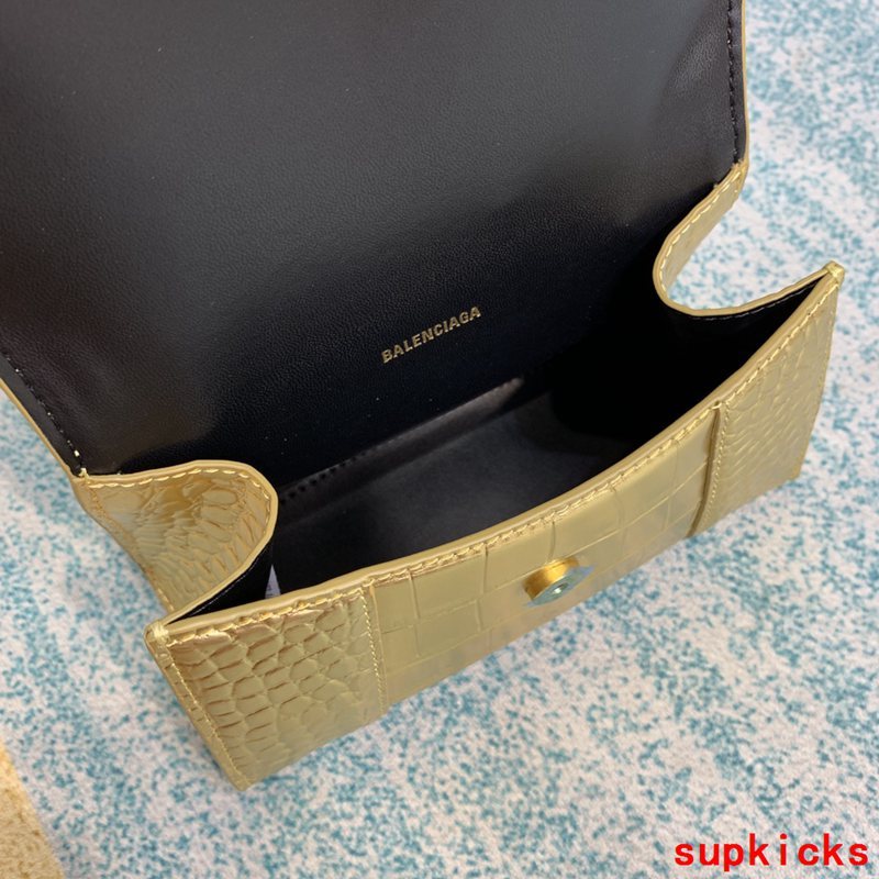 Amelia- BG Hourglass Bags - 180
