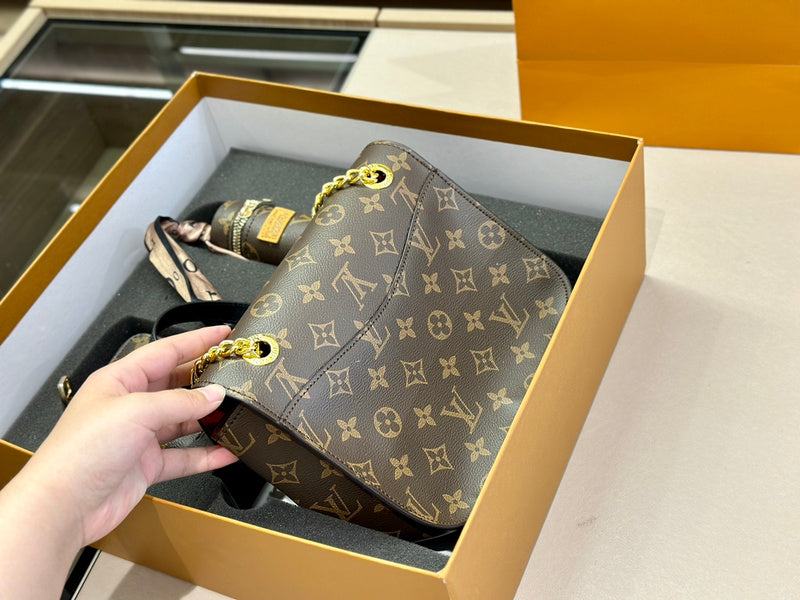 Amelia - LV Bags - 14900