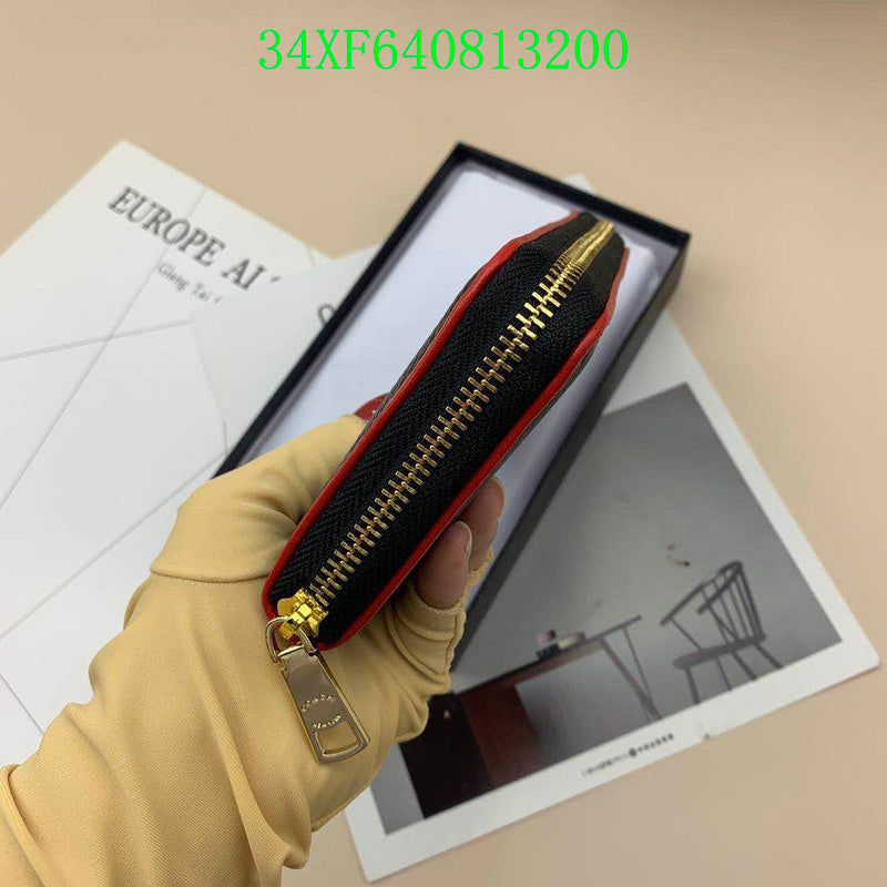 Amelia - CAH Wallet - 093
