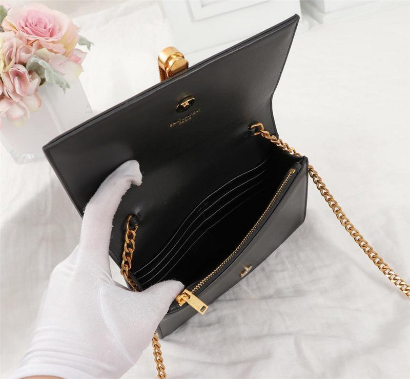 Amelia - YSL Bag - 2624