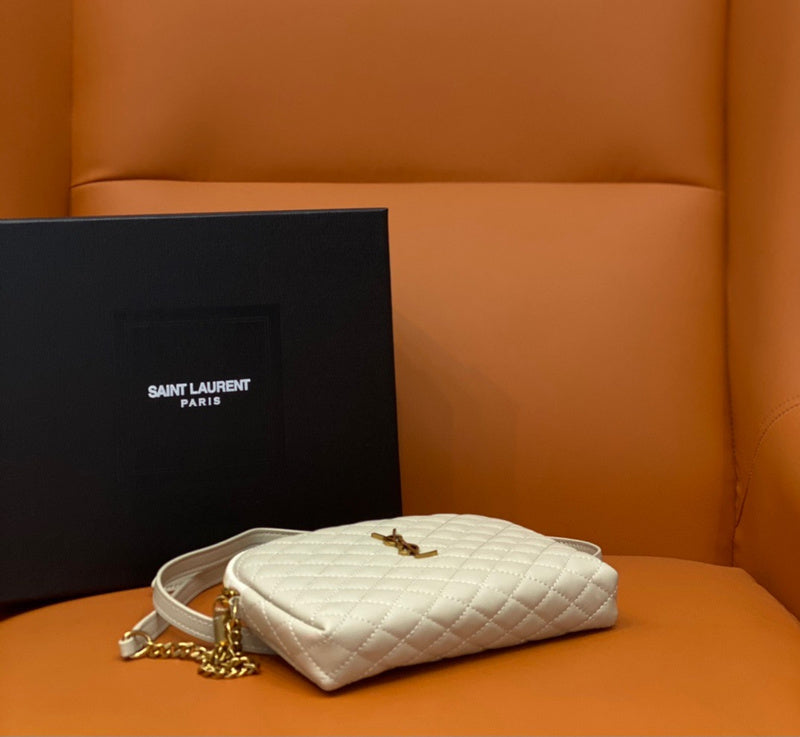 Amelia - YSL Bag - 2063