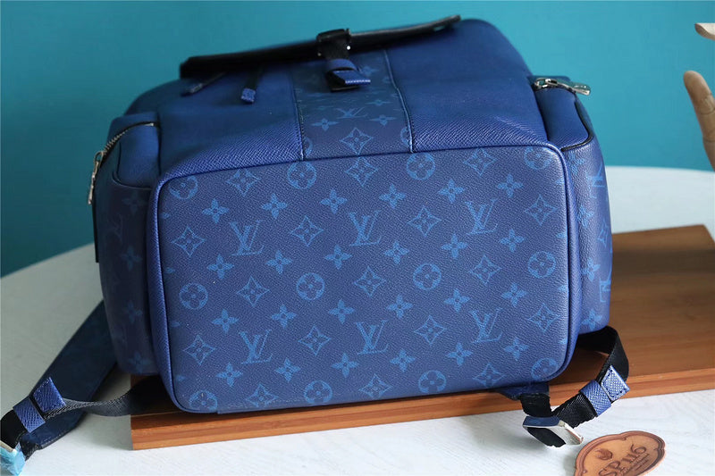 Fan Fashion Lu-Vi bags - 9705