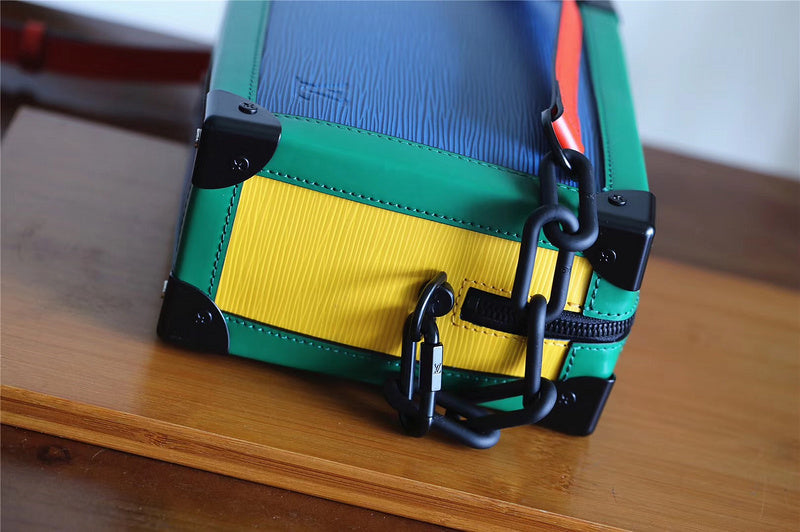 Fan Fashion Lu-Vi bags - 10180
