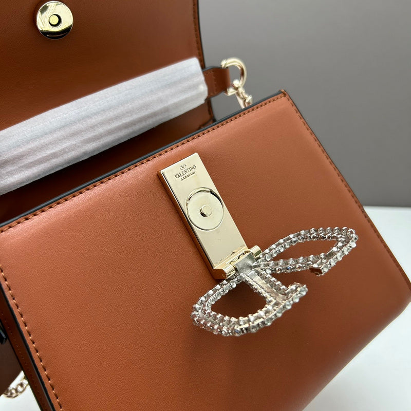 VAL LUXURY BAGS - FOR FASHION LOVERS  AFFORDABLE LUXURY BAGS- 162