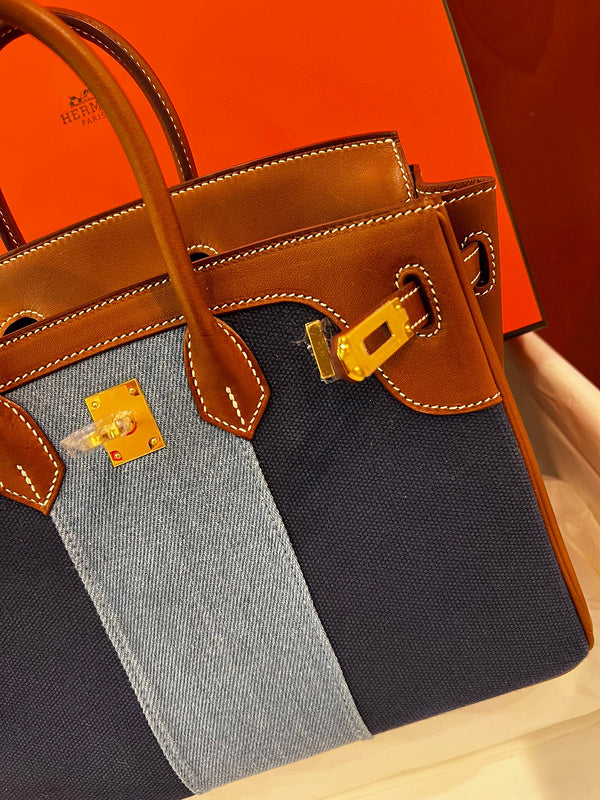 Amelia - HMS Bags - 1779