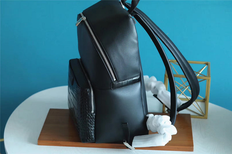 Fan Fashion Lu-Vi bags - 9640