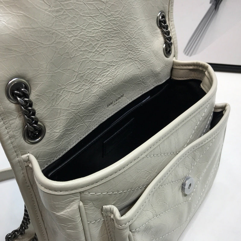 Amelia - YSL Bag - 2230
