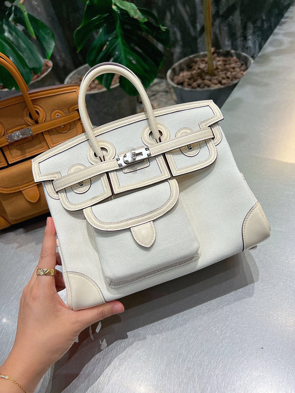 Amelia - HMS Bags - 1549