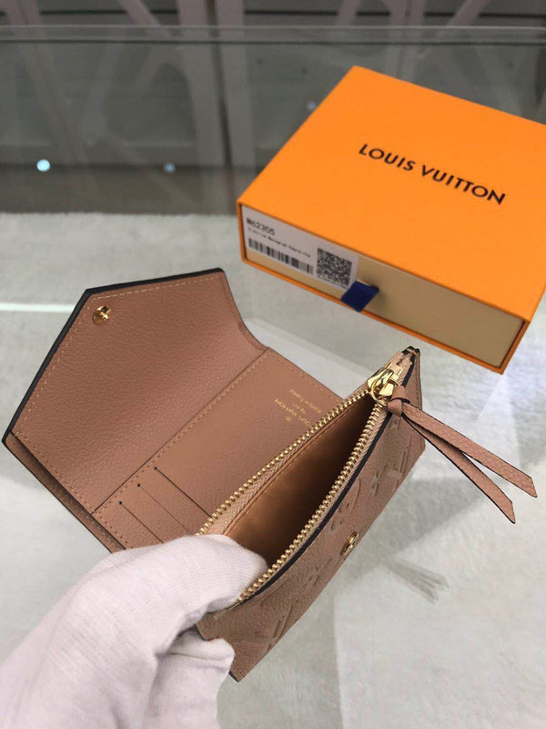 Fan Fashion Lu-Vi bags - 9149