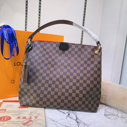 Fan Fashion Lu-Vi bags - 17509