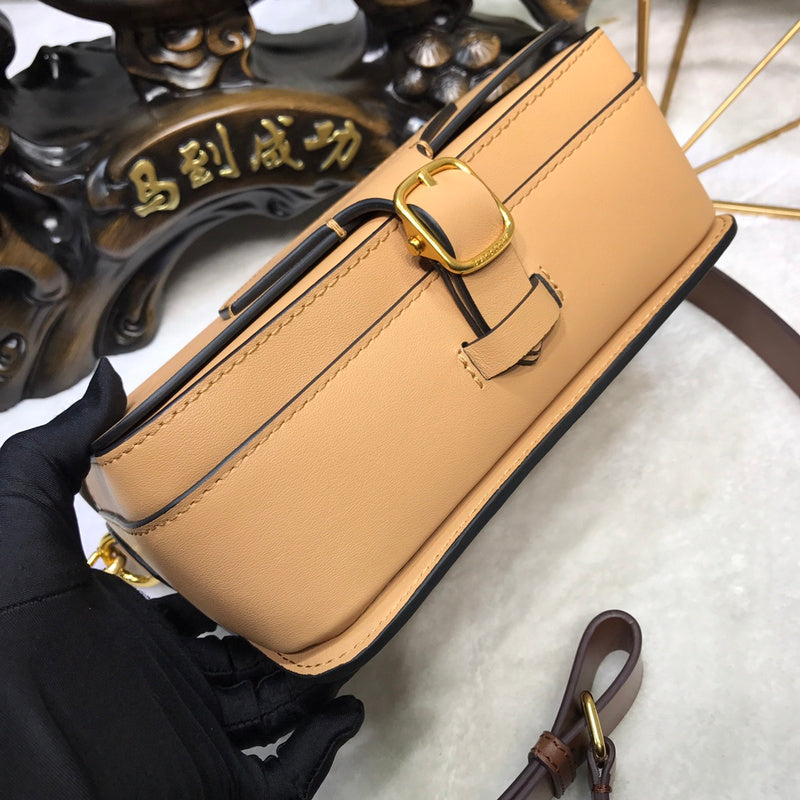 Burberry Bags - Bagsattire   258