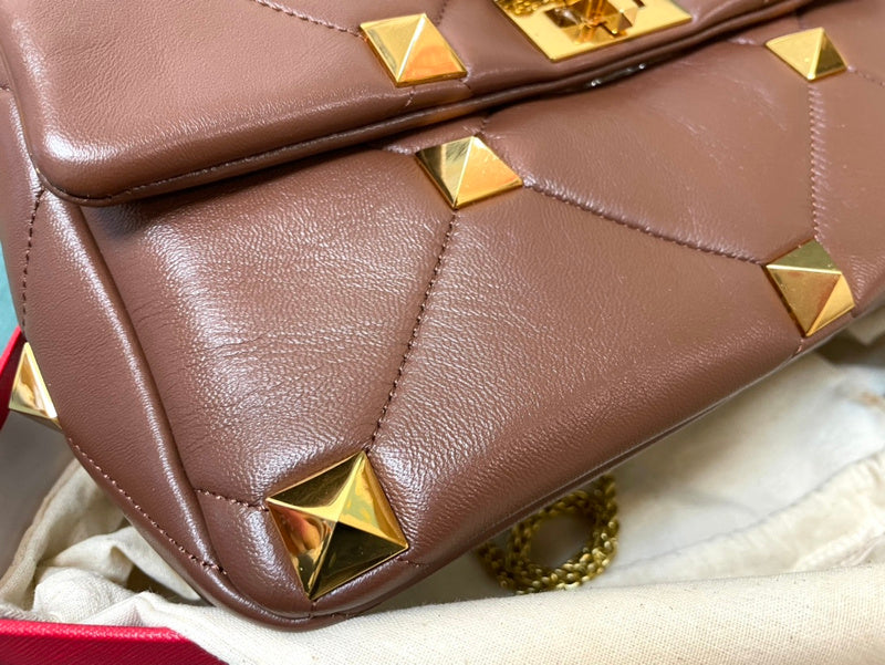 Amelia's Bag Gallery - VEL Bags - 386
