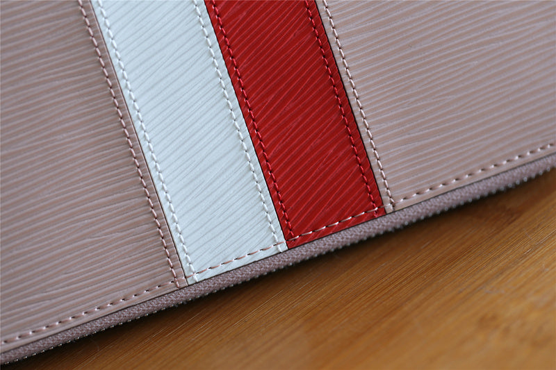 Fan Fashion Lu-Vi bags - 9299