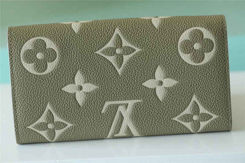 Fan Fashion Lu-Vi bags - 8692