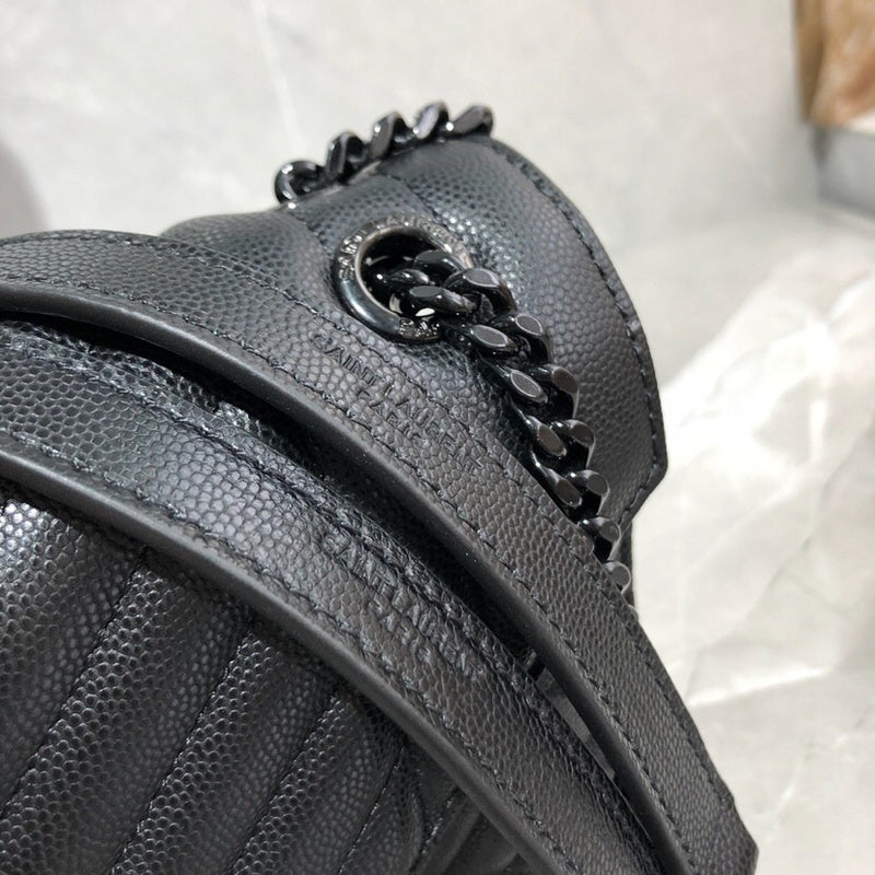 Amelia - YSL Bag - 4040