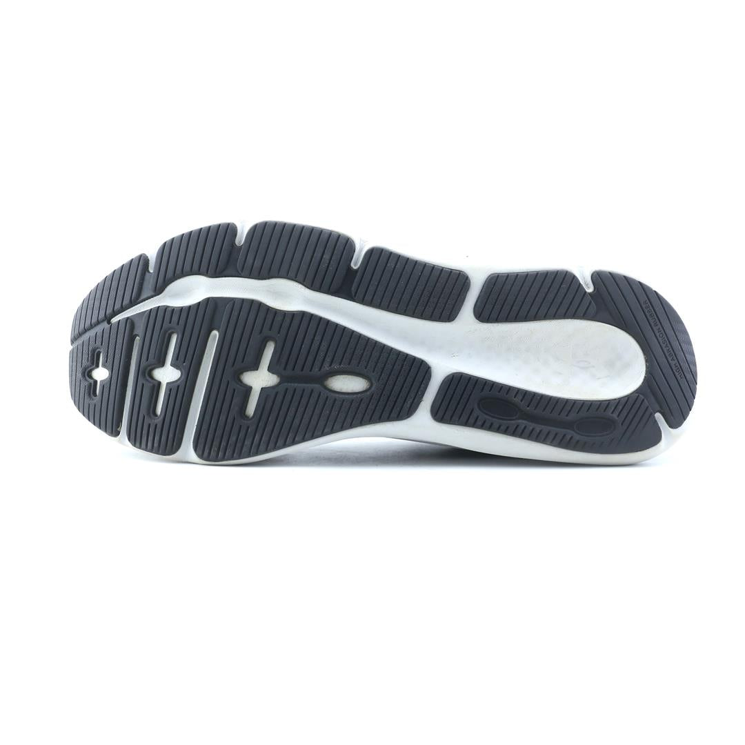 UNDER ARMOUR PURSUIT 3