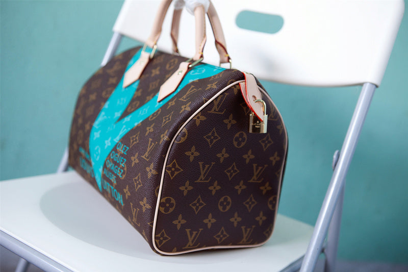 Fan Fashion Lu-Vi bags - 8184