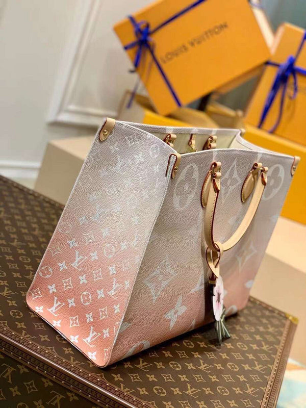 Fan Fashion Lu-Vi bags - 17421