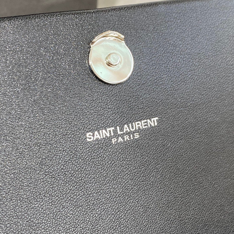 Amelia - YSL Bag - 4029