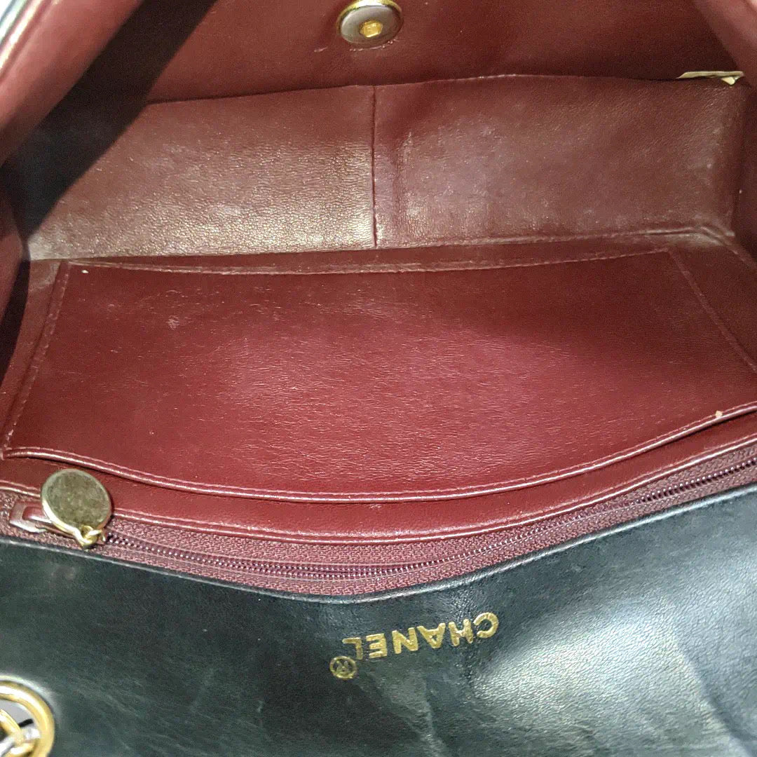 Chanel Diana CC Flap Bag   1989 Black Lambskin Leather with 24k Gold Hardware