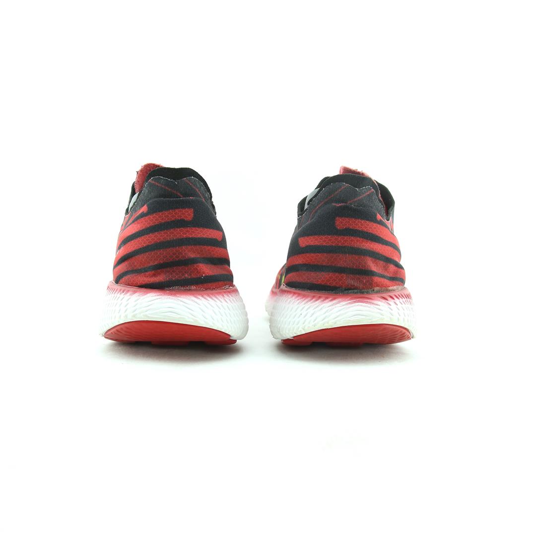 SKECHERS  GORUN HORIZON VANISH 2