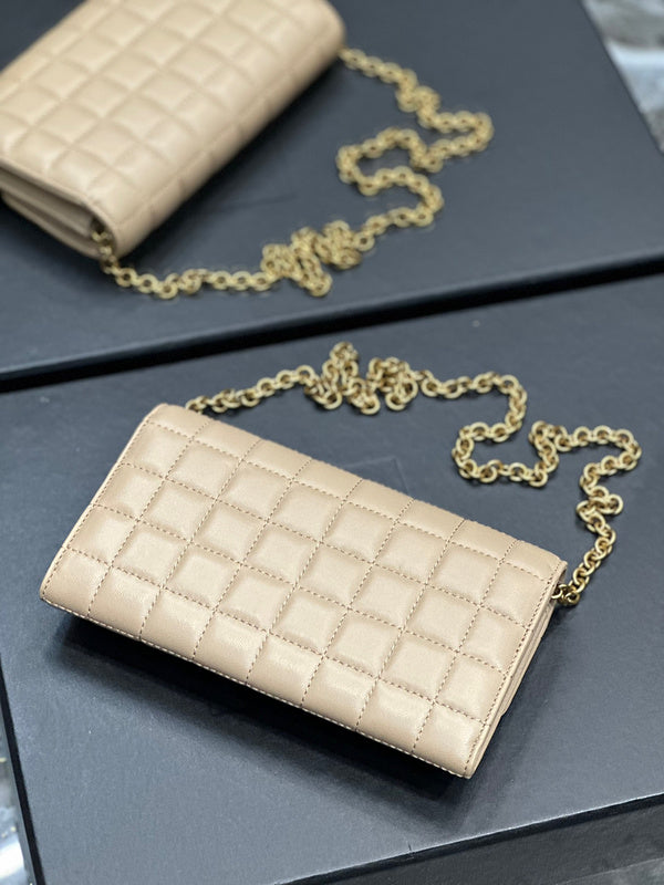 Amelia - YSL Bag - 4001