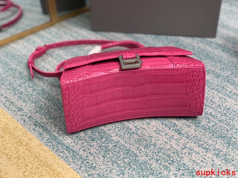 Amelia- BG Hourglass Bags - 141