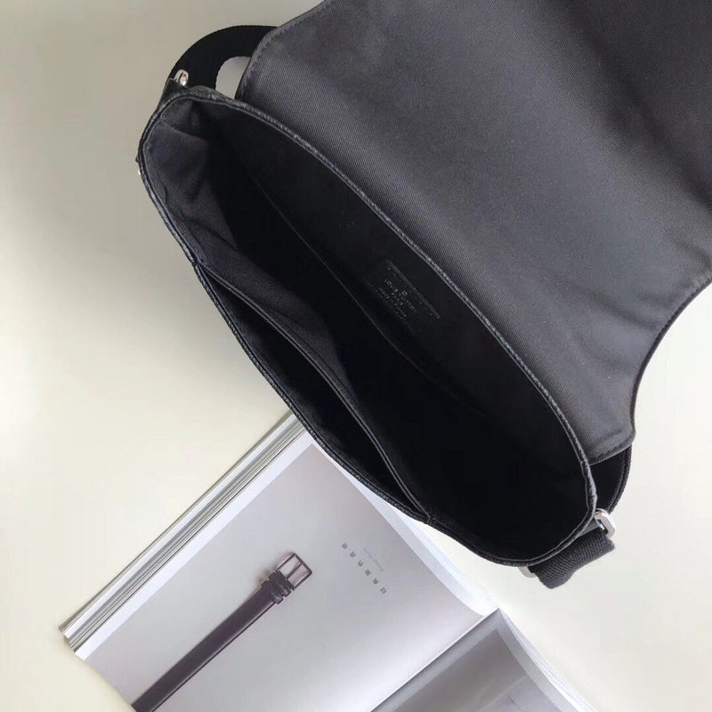 Fan Fashion Lu-Vi bags - 17891