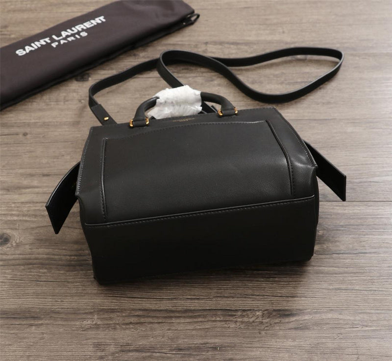 Amelia - YSL Bag - 2940