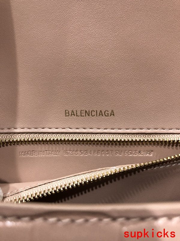 Amelia- BG Hourglass Bags - 101