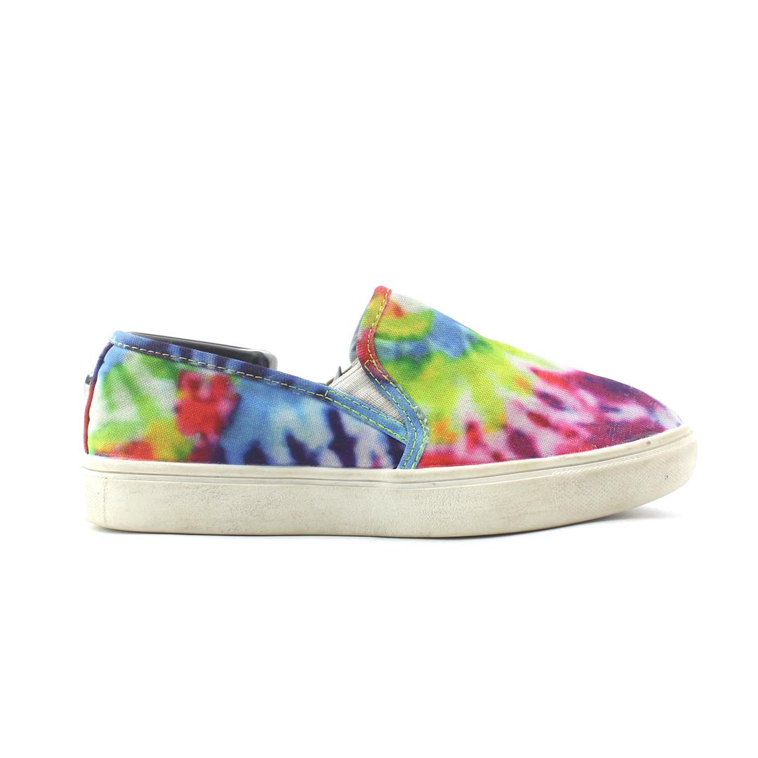 STEVE MADDEN .